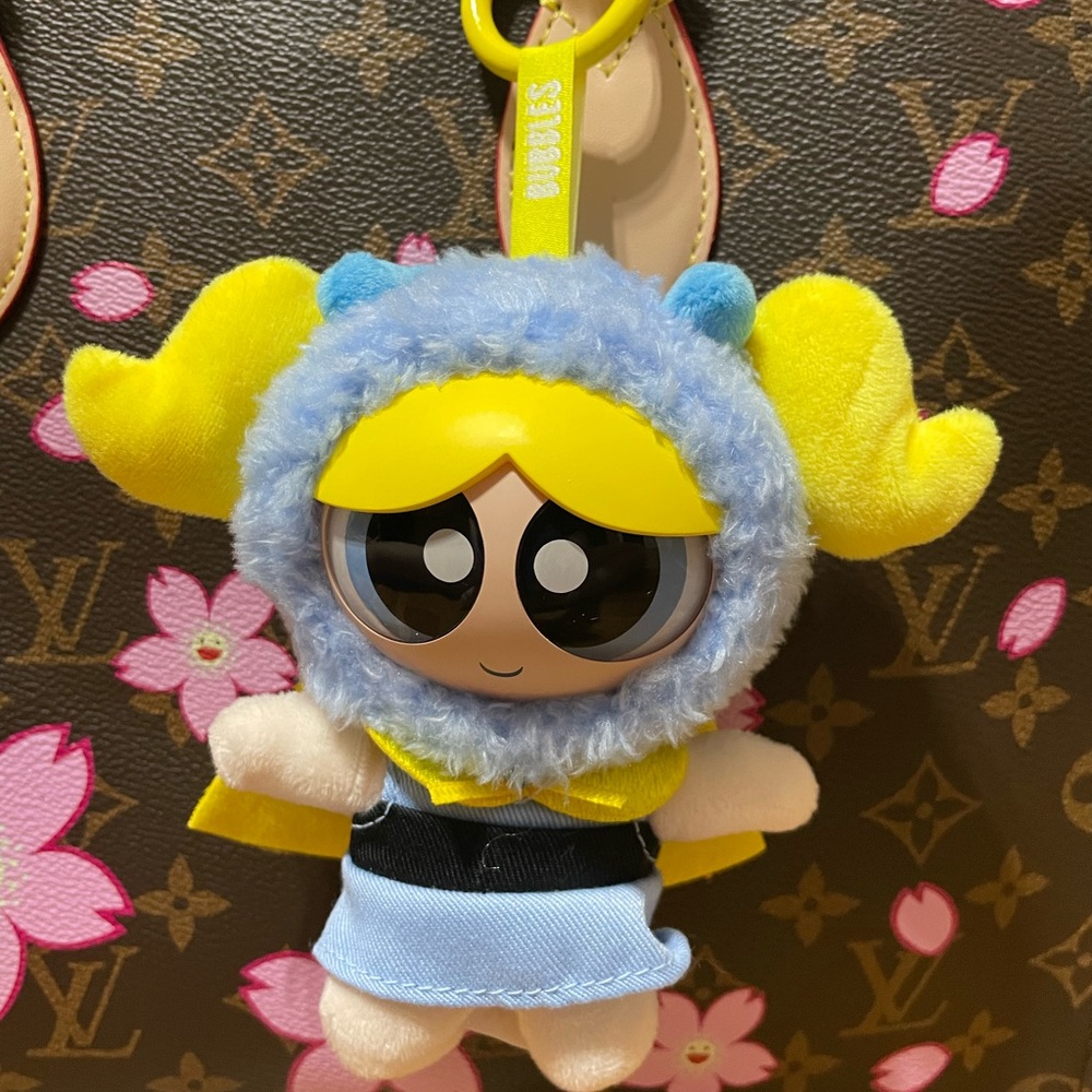 Powerpuff Girls Bubbles Plush Keychain Pop Toy